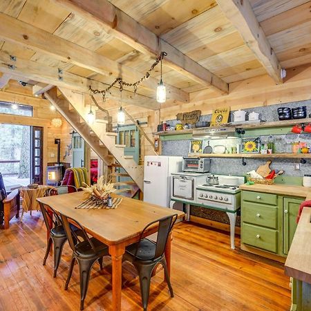 Enchanting Creekside Cabin Near Kings Canyon Park! Badger Exterior photo