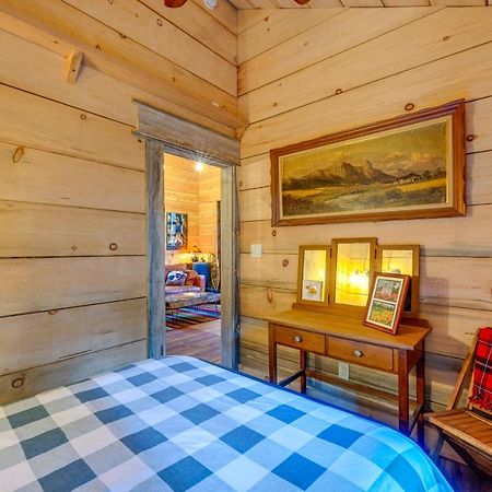 Enchanting Creekside Cabin Near Kings Canyon Park! Badger Exterior photo